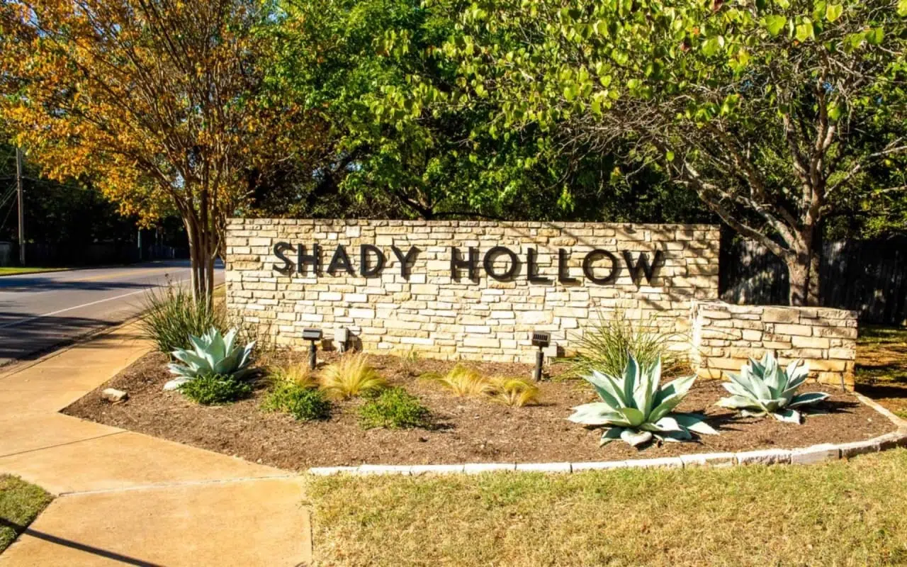 Shady Hallow, Texas